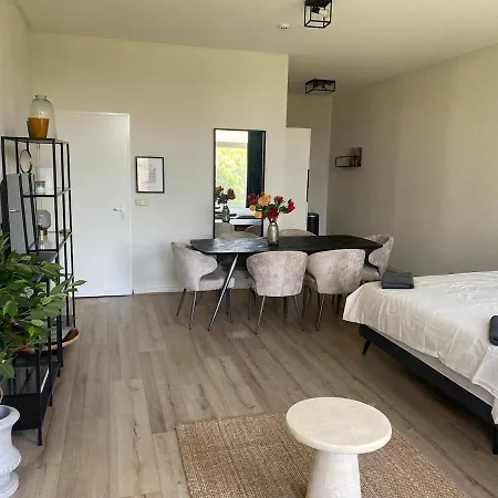 Apartmán Cozy And Location! 6 Person *